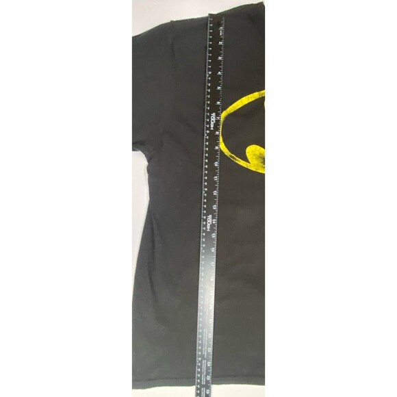 Batman T-shirt With Vintage Inspired Logo Men’s Size Large Black Never Worn! - Picture 5 of 8